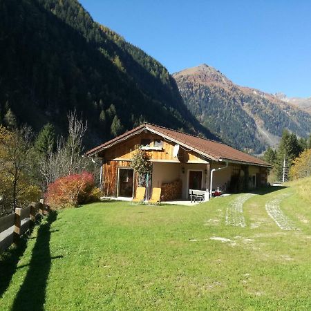 Ferienhaus am Wallnerhof Flattach Exterior foto