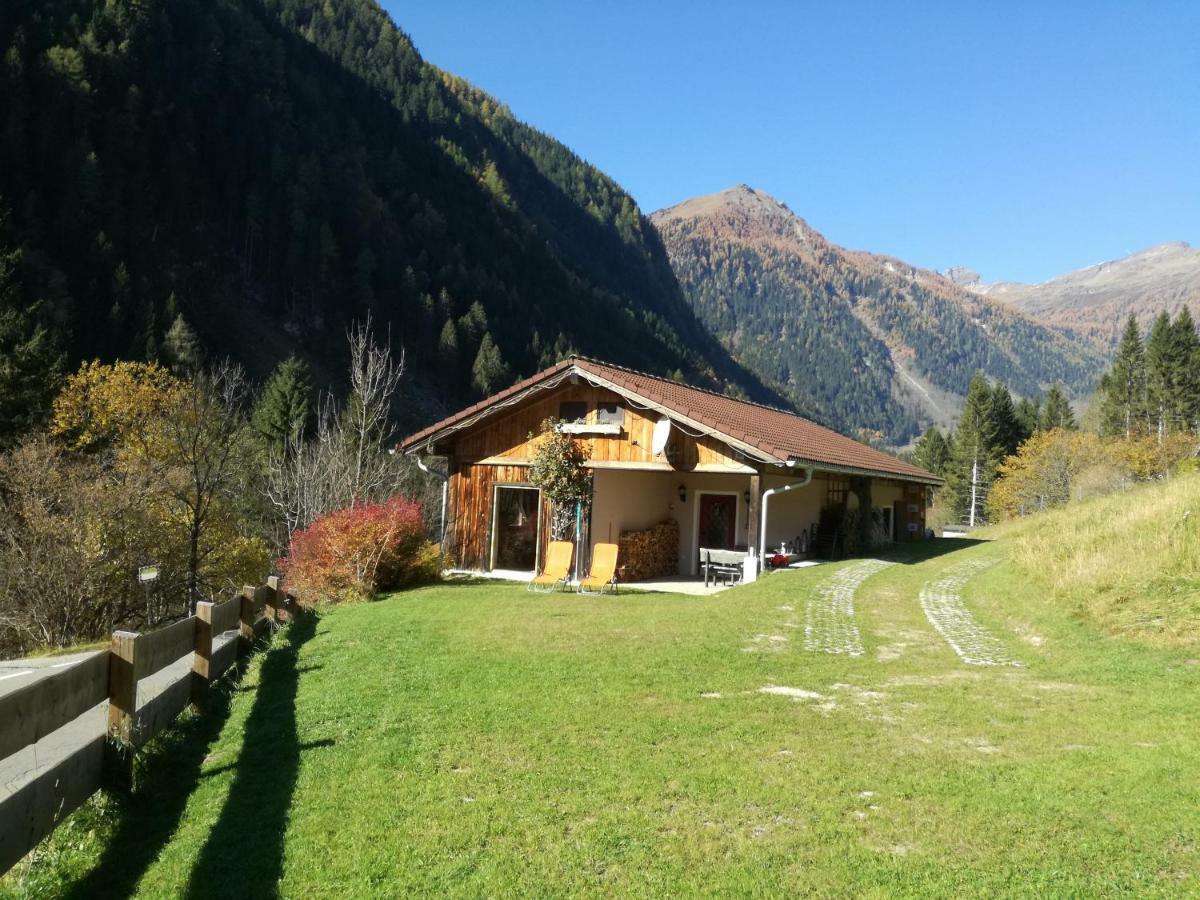 Ferienhaus am Wallnerhof Flattach Exterior foto