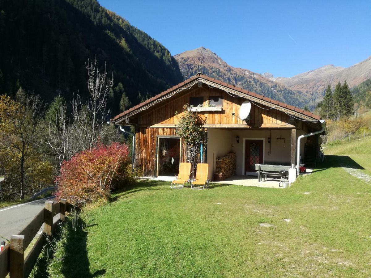 Ferienhaus am Wallnerhof Flattach Exterior foto